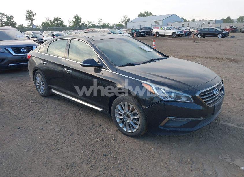 2015 Hyundai Sonata LIMITED (VIN 5NPE34AF1FH245005) main photo
