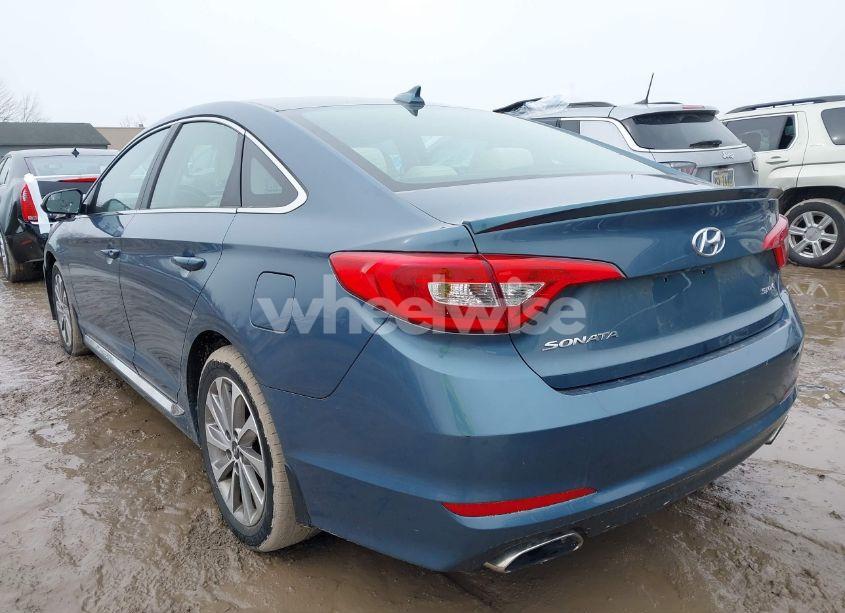 Photo 3 of 2015 Hyundai Sonata SPORT (VIN 5NPE34AF1FH247045)