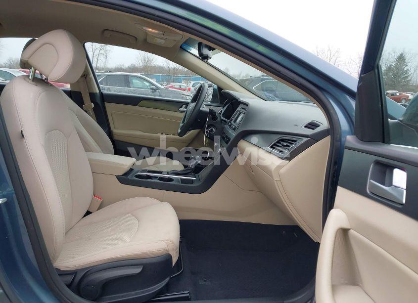 Photo 5 of 2015 Hyundai Sonata SPORT (VIN 5NPE34AF1FH247045)