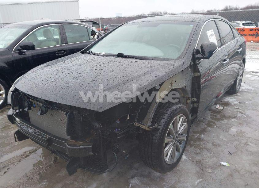 Photo 2 of 2016 Hyundai Sonata LIMITED (VIN 5NPE34AF1GH269421)