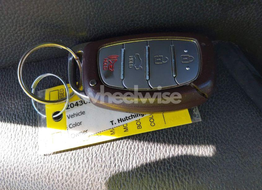 Photo 11 of 2016 Hyundai Sonata LIMITED (VIN 5NPE34AF1GH271282)