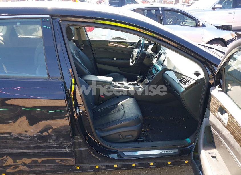 Photo 5 of 2016 Hyundai Sonata LIMITED (VIN 5NPE34AF1GH271282)