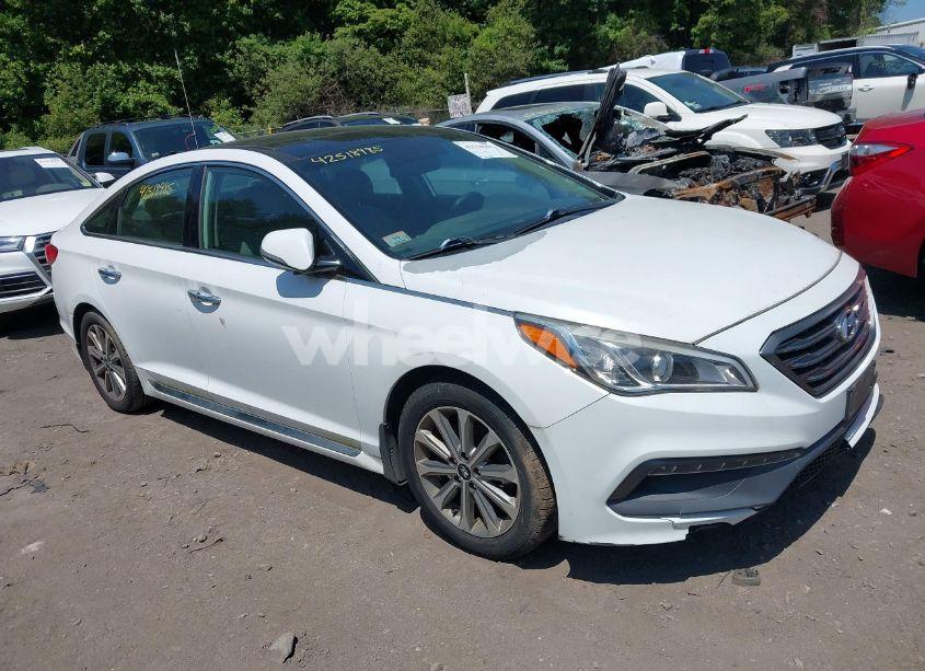 2016 Hyundai Sonata LIMITED (VIN 5NPE34AF1GH290365) main photo