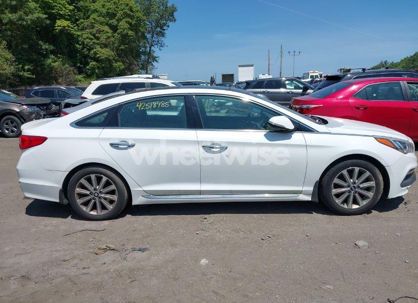 Photo 13 of 2016 Hyundai Sonata LIMITED (VIN 5NPE34AF1GH290365)