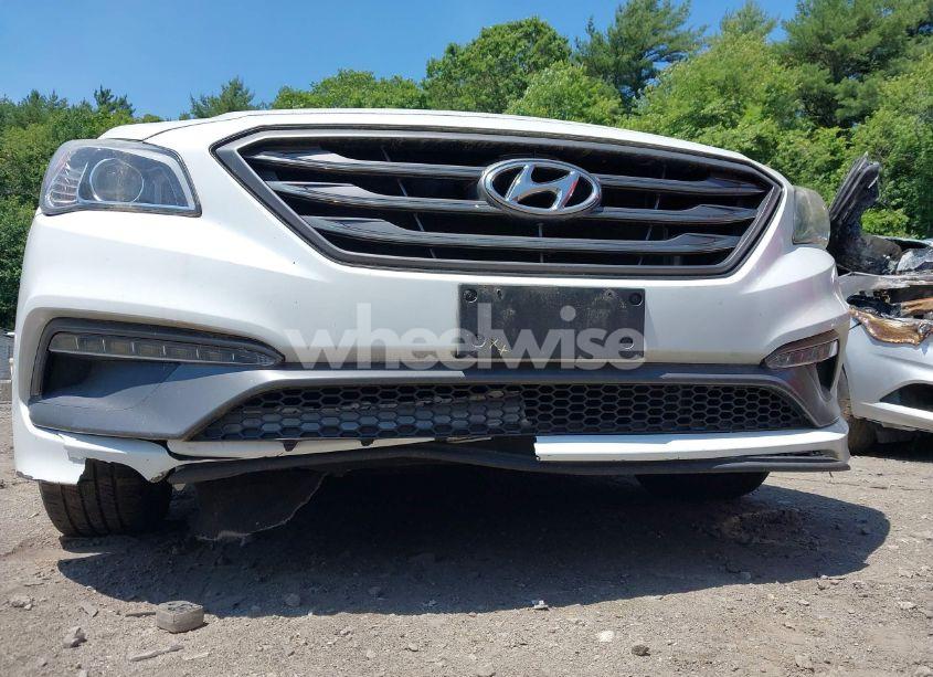 Photo 6 of 2016 Hyundai Sonata LIMITED (VIN 5NPE34AF1GH290365)