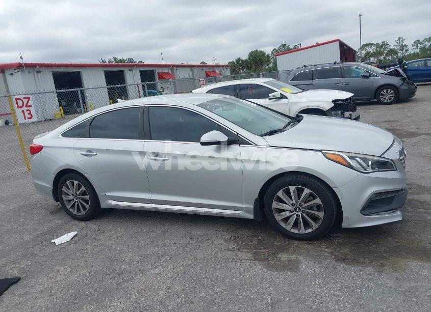 Photo 13 of 2016 Hyundai Sonata SPORT (VIN 5NPE34AF1GH333182)