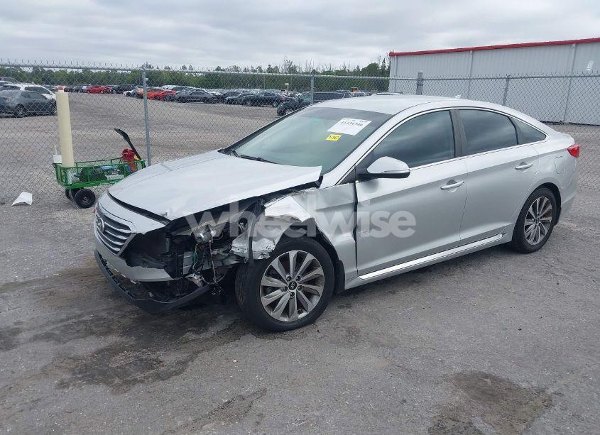 Photo 2 of 2016 Hyundai Sonata SPORT (VIN 5NPE34AF1GH333182)
