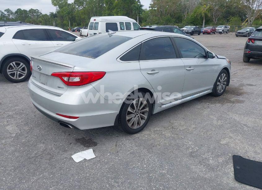 Photo 4 of 2016 Hyundai Sonata SPORT (VIN 5NPE34AF1GH333182)