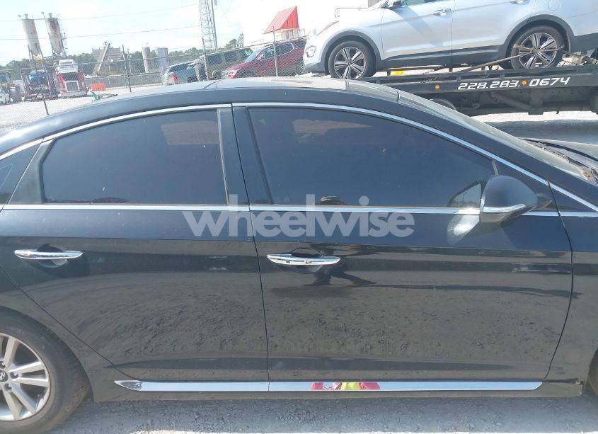 Photo 13 of 2016 Hyundai Sonata LIMITED (VIN 5NPE34AF1GH338883)