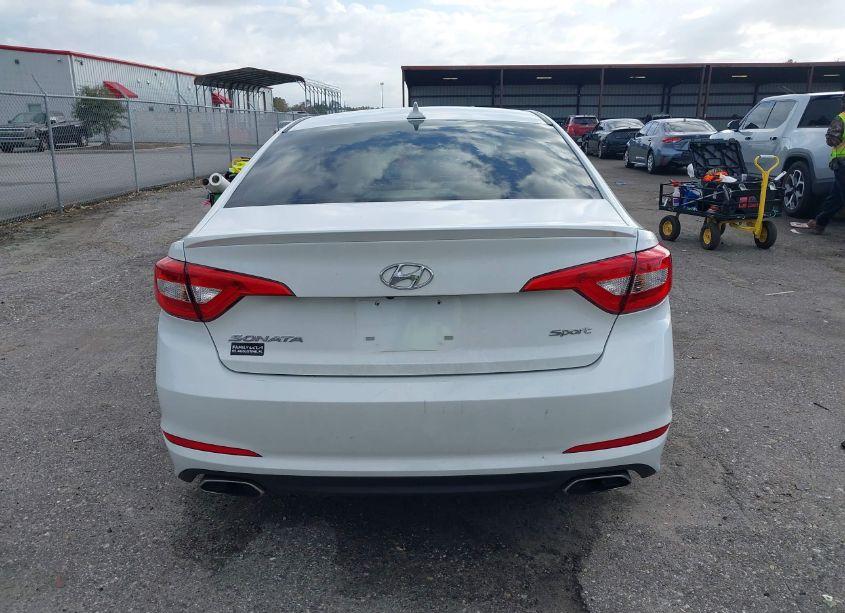 Photo 16 of 2016 Hyundai Sonata SPORT (VIN 5NPE34AF1GH379076)