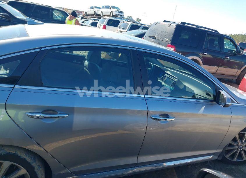 Photo 13 of 2016 Hyundai Sonata LIMITED (VIN 5NPE34AF1GH381748)