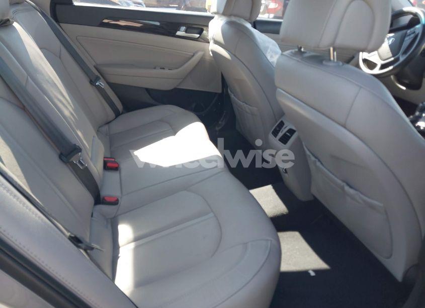 Photo 8 of 2016 Hyundai Sonata LIMITED (VIN 5NPE34AF1GH381748)