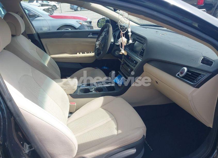 Photo 5 of 2016 Hyundai Sonata SPORT (VIN 5NPE34AF1GH406874)