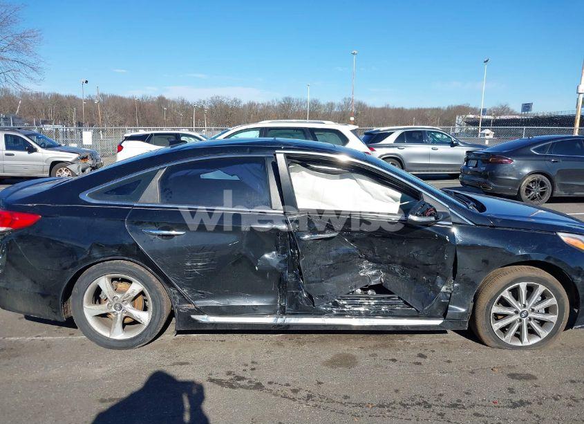 Photo 16 of 2016 Hyundai Sonata LIMITED (VIN 5NPE34AF1GH410309)