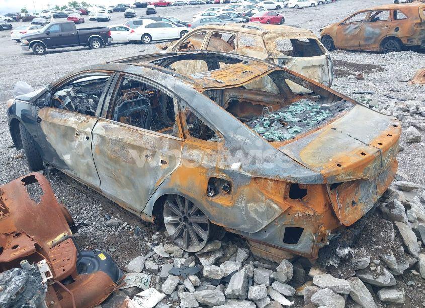 Photo 3 of 2016 Hyundai Sonata LIMITED (VIN 5NPE34AF1GH413193)