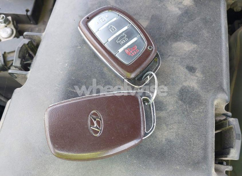 Photo 11 of 2016 Hyundai Sonata LIMITED (VIN 5NPE34AF1GH434531)