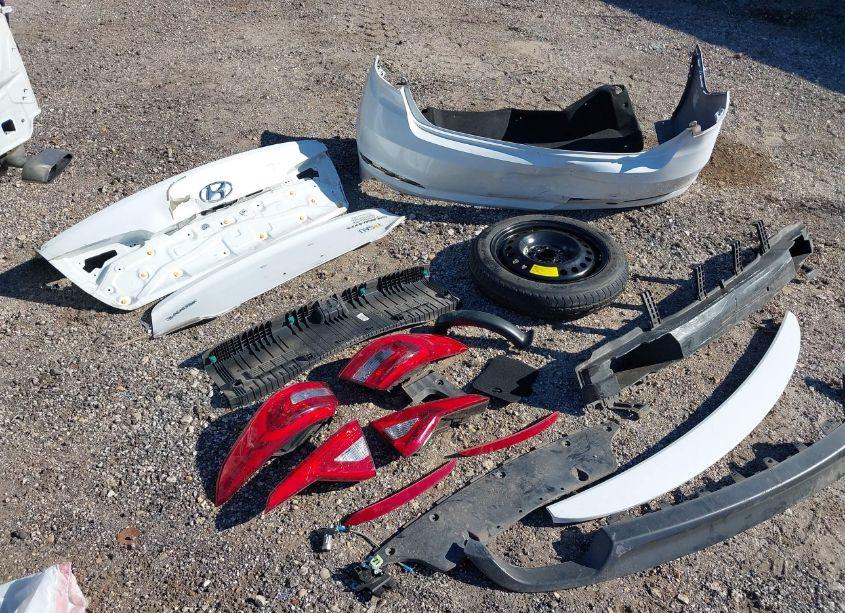 Photo 12 of 2017 Hyundai Sonata SPORT (VIN 5NPE34AF1HH465439)