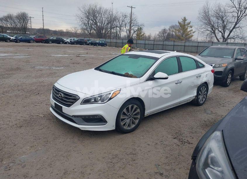 Photo 2 of 2017 Hyundai Sonata SPORT (VIN 5NPE34AF1HH528345)