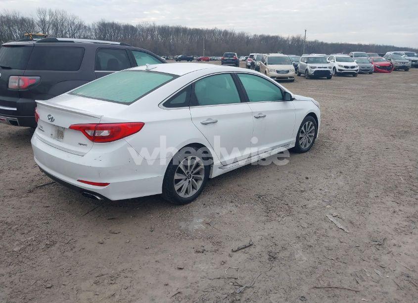 Photo 4 of 2017 Hyundai Sonata SPORT (VIN 5NPE34AF1HH528345)