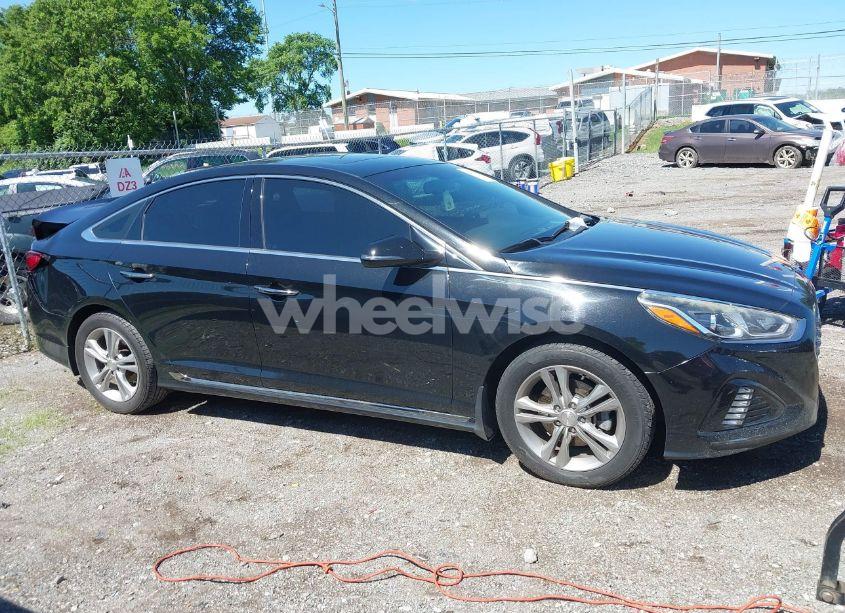 Photo 13 of 2018 Hyundai Sonata SPORT (VIN 5NPE34AF1JH601171)