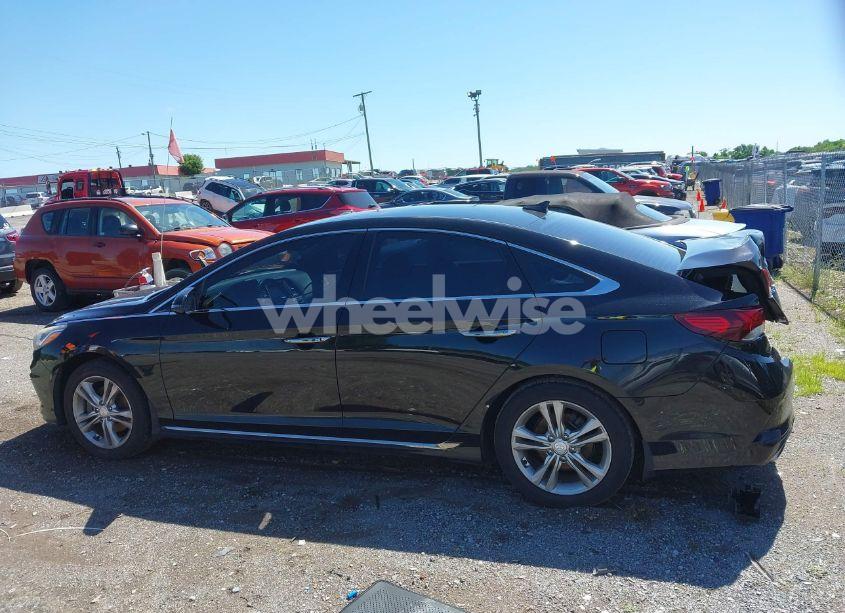Photo 14 of 2018 Hyundai Sonata SPORT (VIN 5NPE34AF1JH601171)