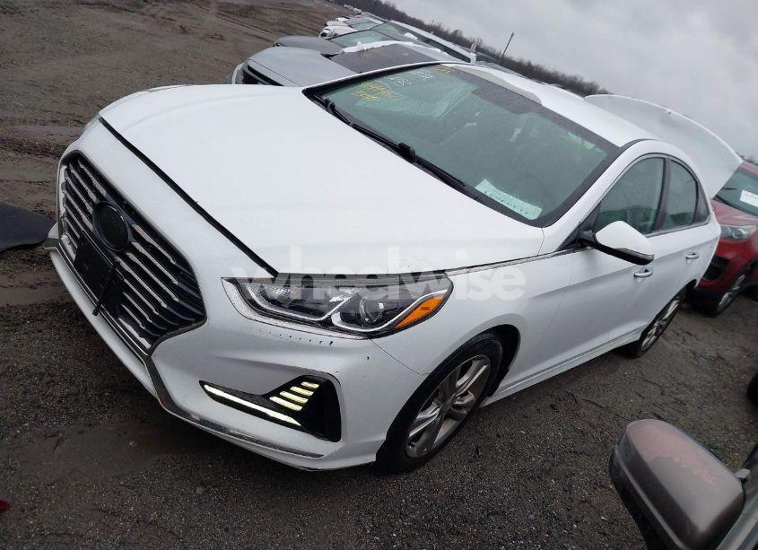 Photo 2 of 2018 Hyundai Sonata SEL (VIN 5NPE34AF1JH605625)