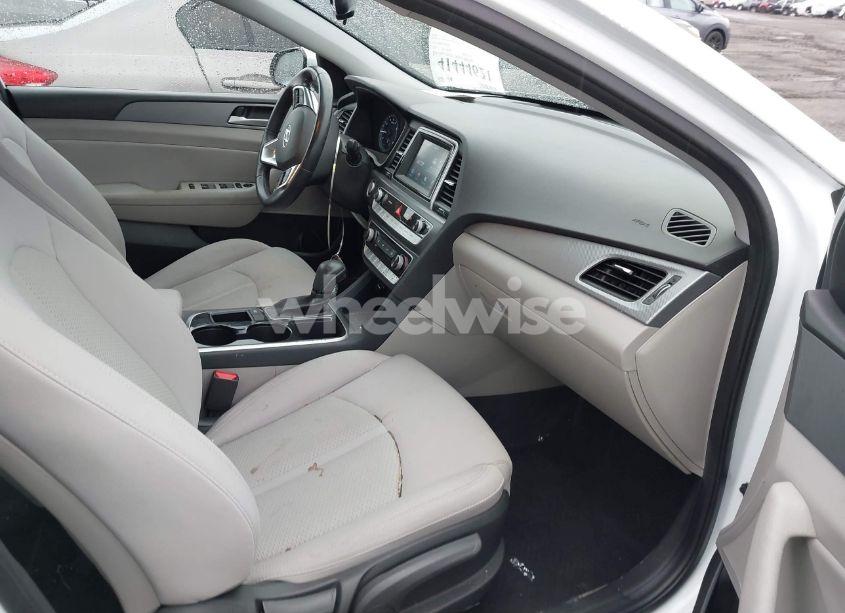 Photo 5 of 2018 Hyundai Sonata SEL (VIN 5NPE34AF1JH605625)