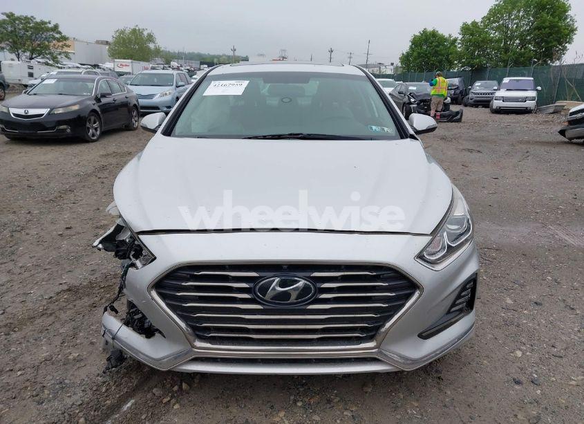 Photo 11 of 2018 Hyundai Sonata LIMITED (VIN 5NPE34AF1JH606189)