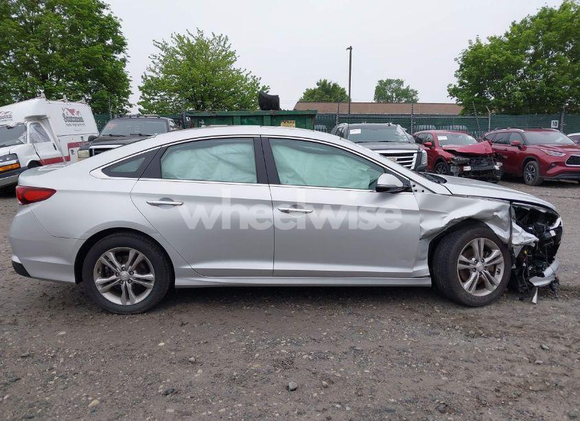 Photo 12 of 2018 Hyundai Sonata LIMITED (VIN 5NPE34AF1JH606189)