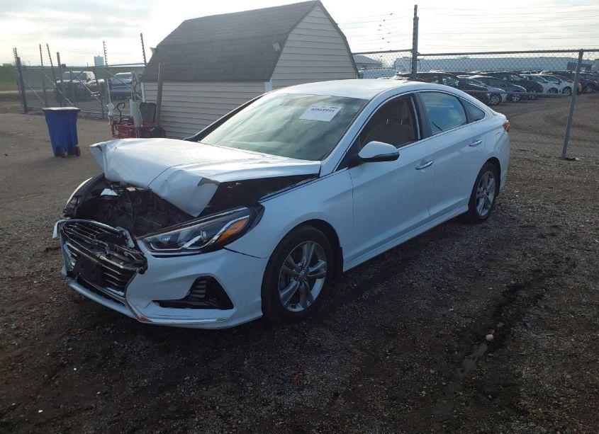 Photo 2 of 2018 Hyundai Sonata SEL (VIN 5NPE34AF1JH657742)