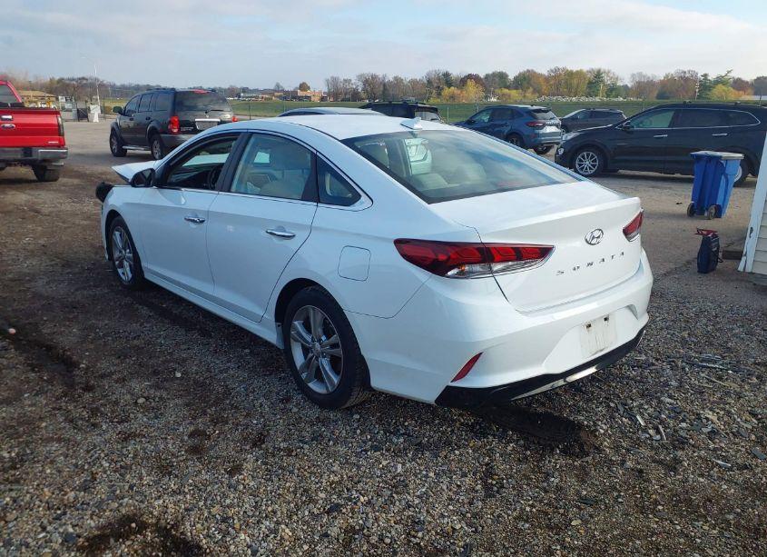 Photo 3 of 2018 Hyundai Sonata SEL (VIN 5NPE34AF1JH657742)