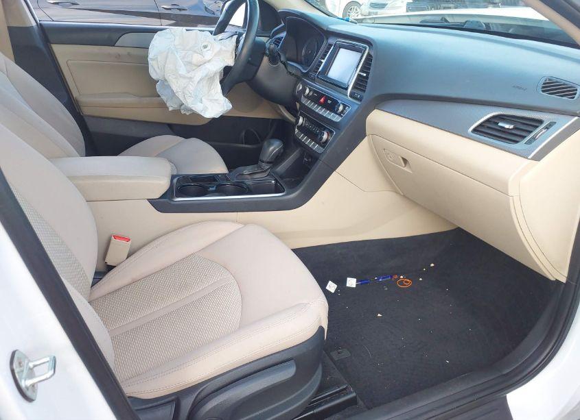 Photo 5 of 2018 Hyundai Sonata SEL (VIN 5NPE34AF1JH657742)