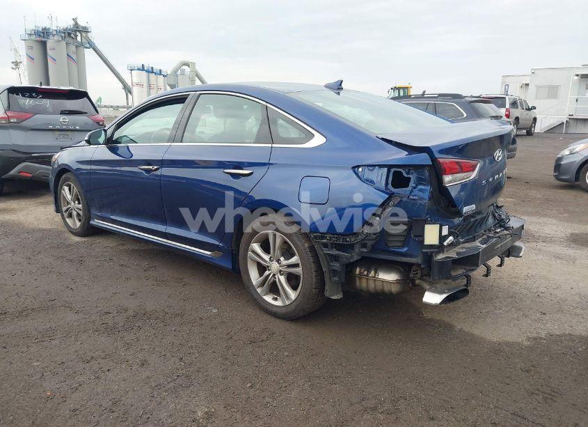 Photo 3 of 2018 Hyundai Sonata SPORT (VIN 5NPE34AF1JH671995)