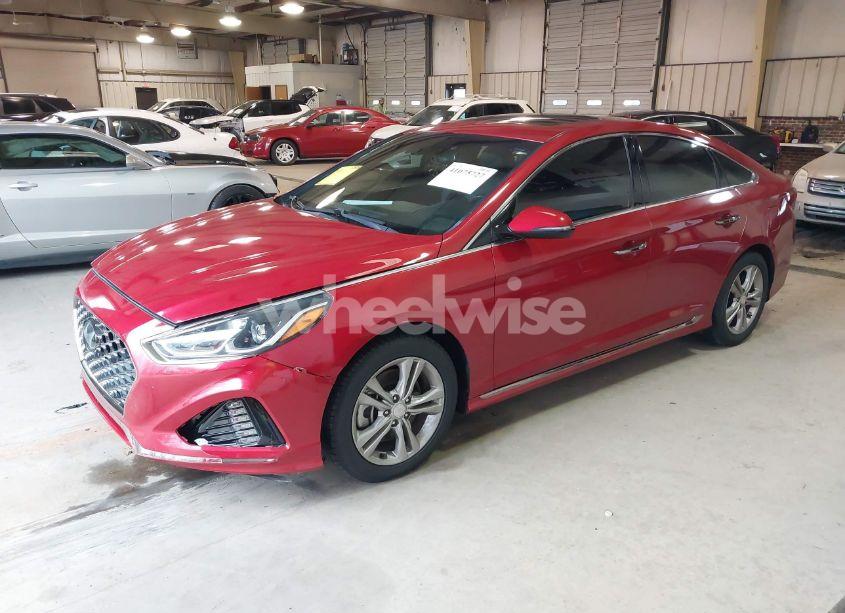 Photo 2 of 2018 Hyundai Sonata SPORT+ (VIN 5NPE34AF1JH707104)