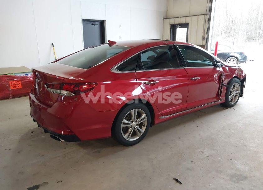 Photo 4 of 2018 Hyundai Sonata SPORT+ (VIN 5NPE34AF1JH707104)