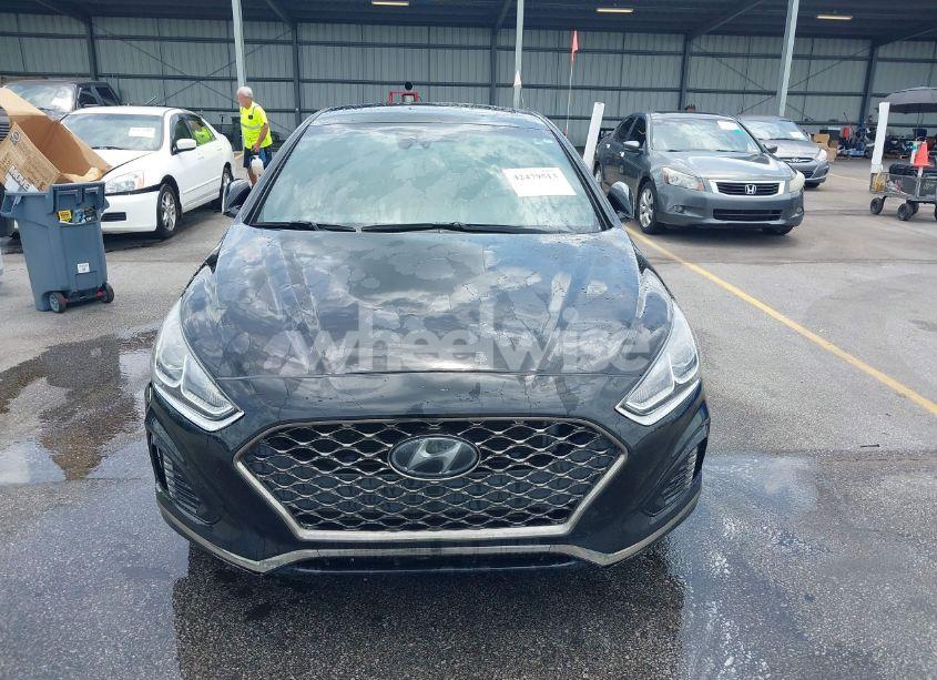 Photo 12 of 2018 Hyundai Sonata SPORT+ (VIN 5NPE34AF1JH707667)