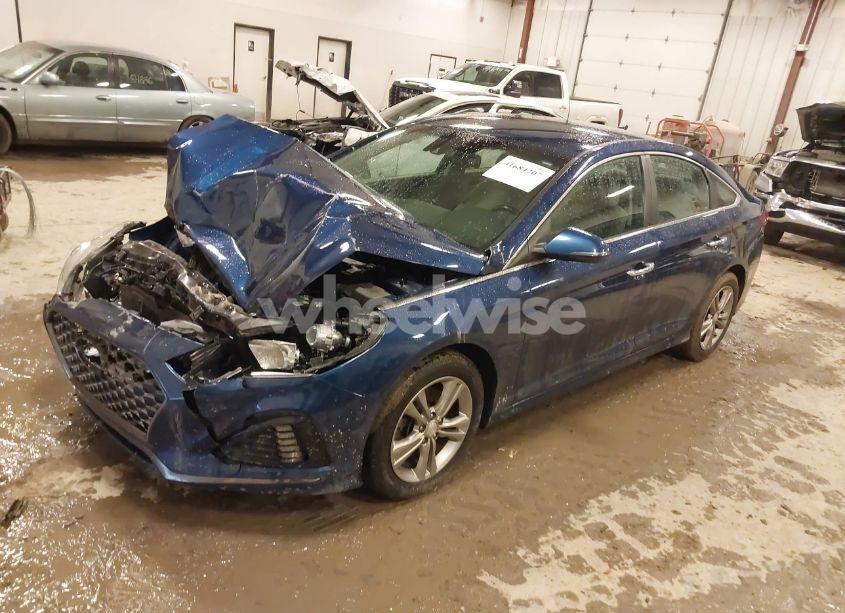 Photo 2 of 2019 Hyundai Sonata SEL (VIN 5NPE34AF1KH730769)