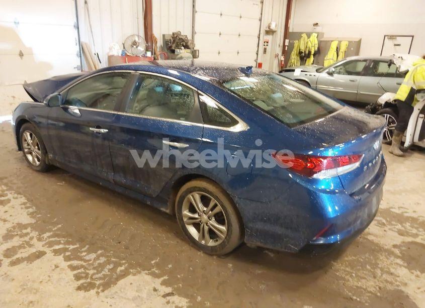 Photo 3 of 2019 Hyundai Sonata SEL (VIN 5NPE34AF1KH730769)