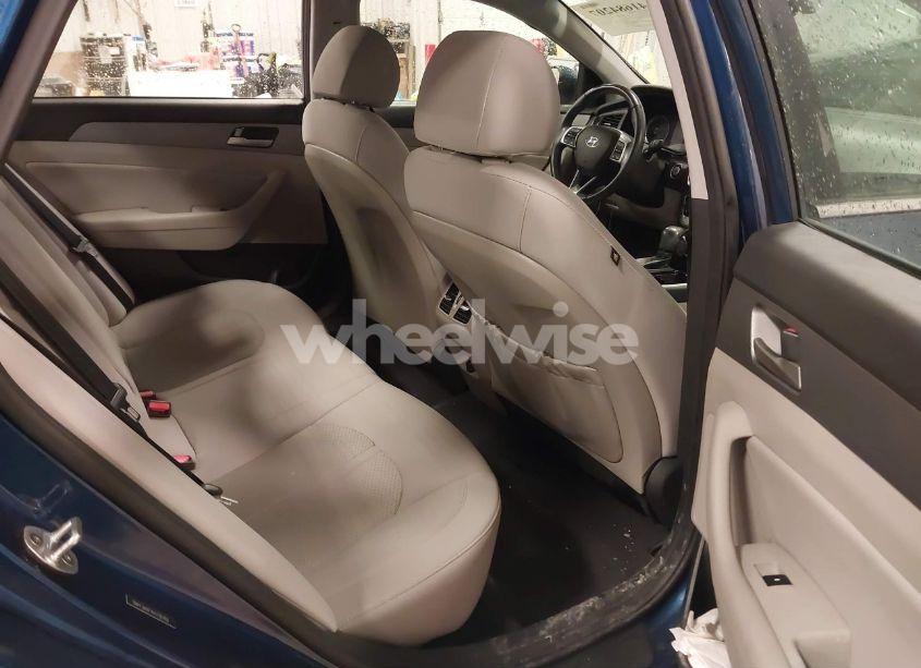 Photo 8 of 2019 Hyundai Sonata SEL (VIN 5NPE34AF1KH730769)