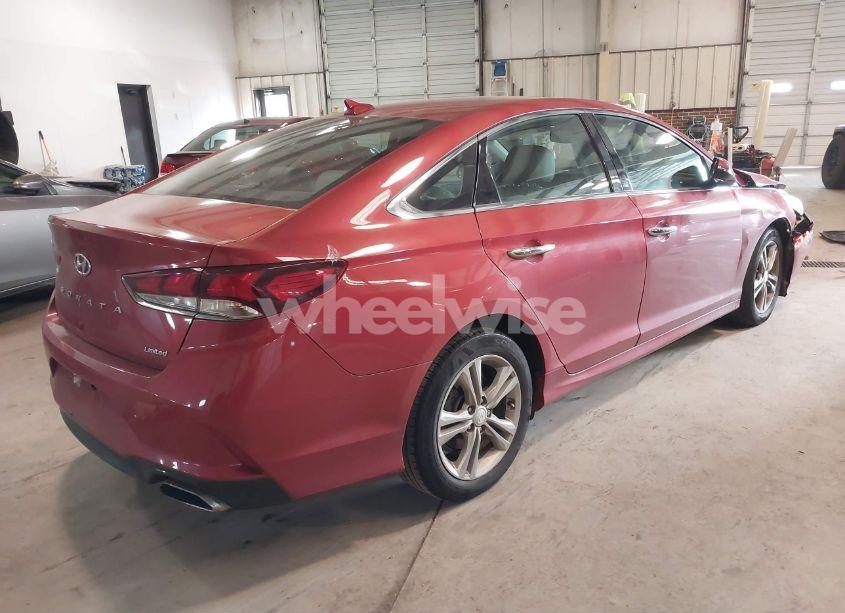 Photo 4 of 2019 Hyundai Sonata LIMITED (VIN 5NPE34AF1KH734661)