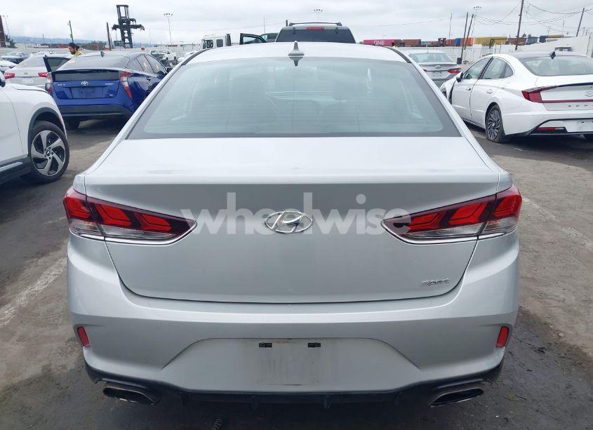 Photo 16 of 2019 Hyundai Sonata SPORT (VIN 5NPE34AF1KH805776)