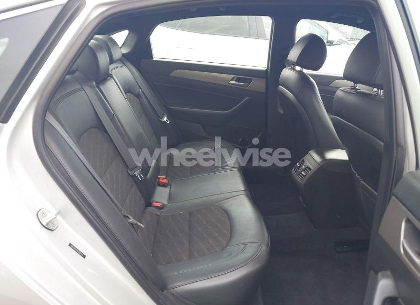 Photo 8 of 2019 Hyundai Sonata SPORT (VIN 5NPE34AF1KH805776)