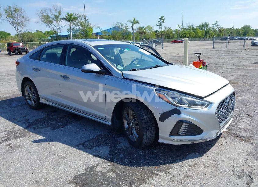 2019 Hyundai Sonata SPORT (VIN 5NPE34AF1KH816034) main photo