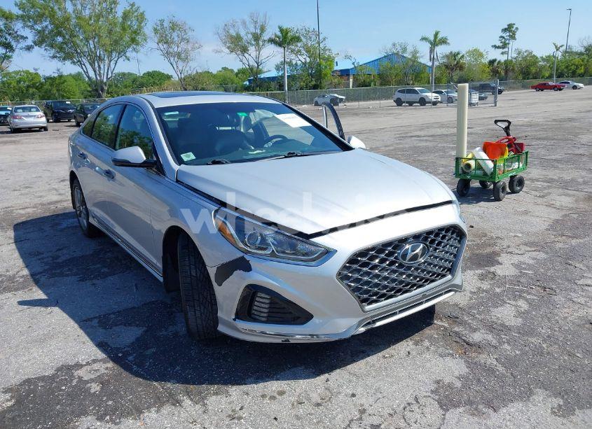 Photo 12 of 2019 Hyundai Sonata SPORT (VIN 5NPE34AF1KH816034)