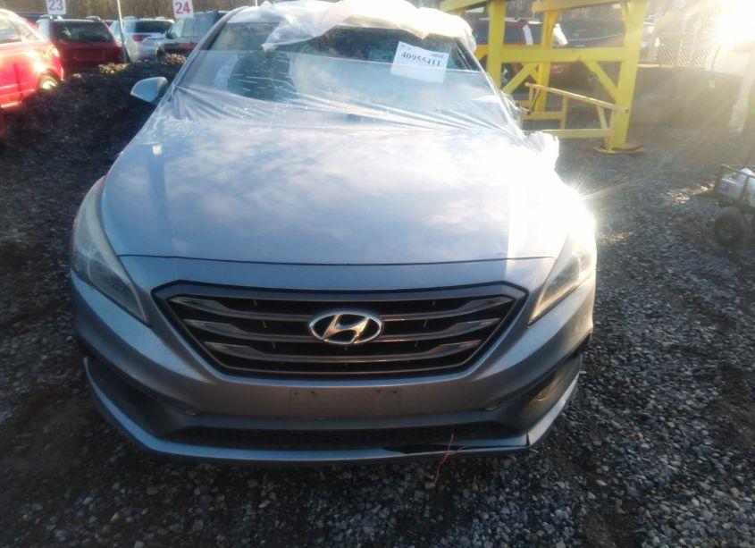 Photo 13 of 2015 Hyundai Sonata SPORT (VIN 5NPE34AF2FH034895)