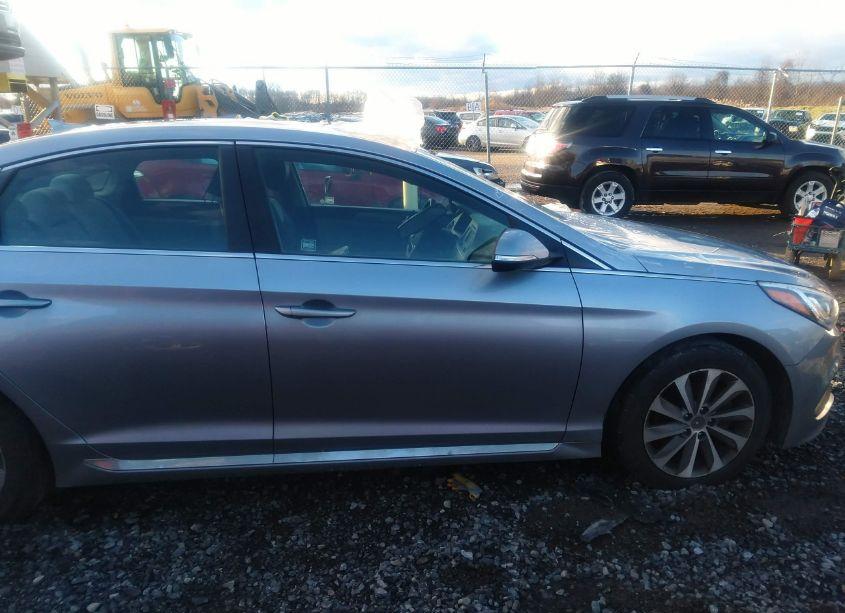 Photo 14 of 2015 Hyundai Sonata SPORT (VIN 5NPE34AF2FH034895)
