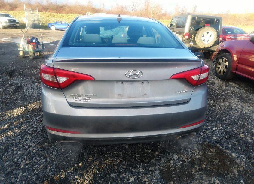 Photo 17 of 2015 Hyundai Sonata SPORT (VIN 5NPE34AF2FH034895)