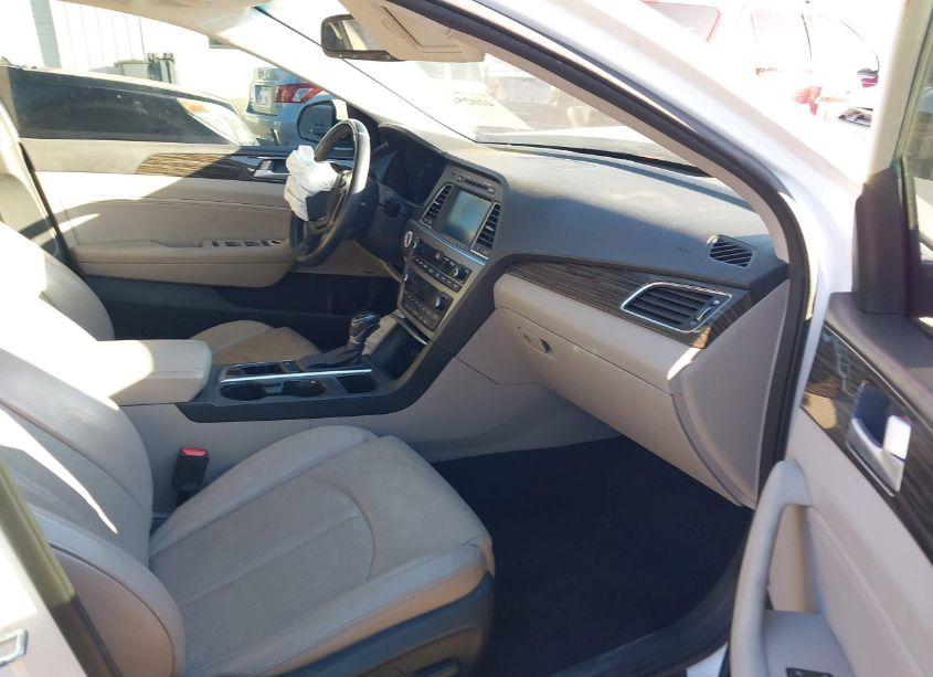 Photo 5 of 2015 Hyundai Sonata LIMITED (VIN 5NPE34AF2FH049655)