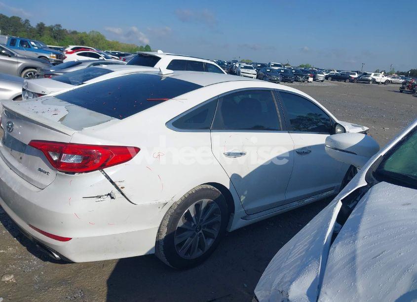 Photo 14 of 2015 Hyundai Sonata SPORT (VIN 5NPE34AF2FH055617)
