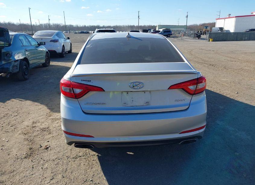 Photo 15 of 2015 Hyundai Sonata SPORT (VIN 5NPE34AF2FH061191)